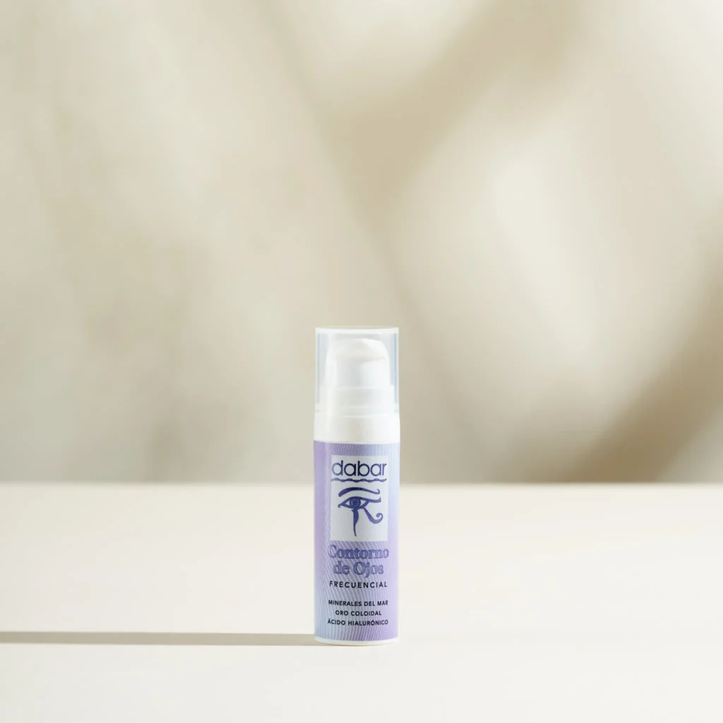 Contorno de Ojos Frecuencial para revitalizar la mirada